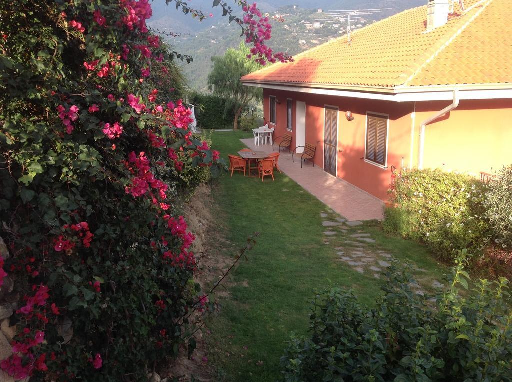 Agriturismo Da Lui Бордігера Номер фото